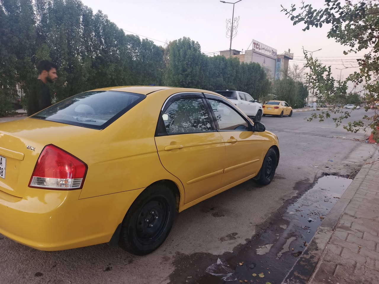 سبكتر لبيع موديل 2009 مكفولة سياره تبريد ثلج مكينه فول سياره نضيفه كلش ابسمي شخصياٱ حادثة جاملغ ومعمر نفسه ليبل واحد سياره مكان كربلاء كير جديد قبل يومين شاده سياره خير من الله السعر 62 ما متواجد على فيس ***********
