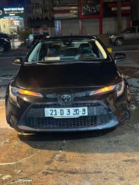 للبيع كورلا ٢٠٢٠ وارد امريكي رقم سليمانية بأسمي شرط التحويل  محرك 1800...