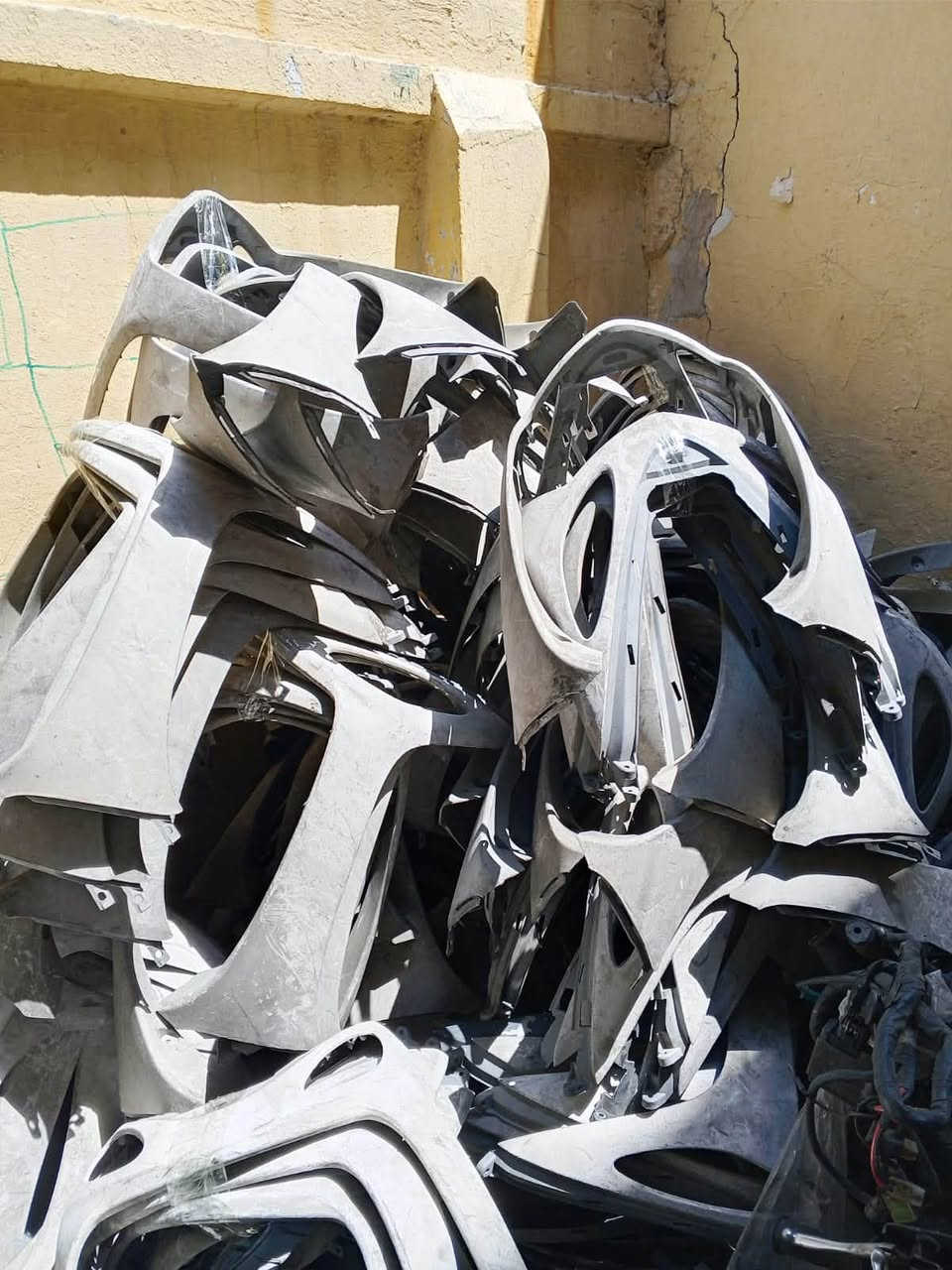 لحاية وترايش مال منغولي عدد 96
وروس مال منغولي كاملات ستيرن وضفيرة 
ودشبول كامل ***********
