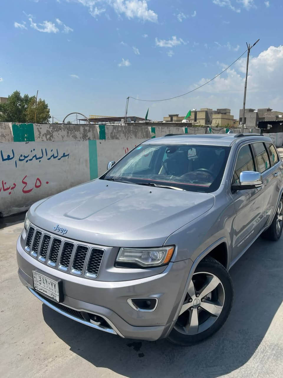 السلام عليكم جيب اوفر لاند موديل 14 كلين
مراوس فقط حسب القناعه 
مراوس فقط 
***********
