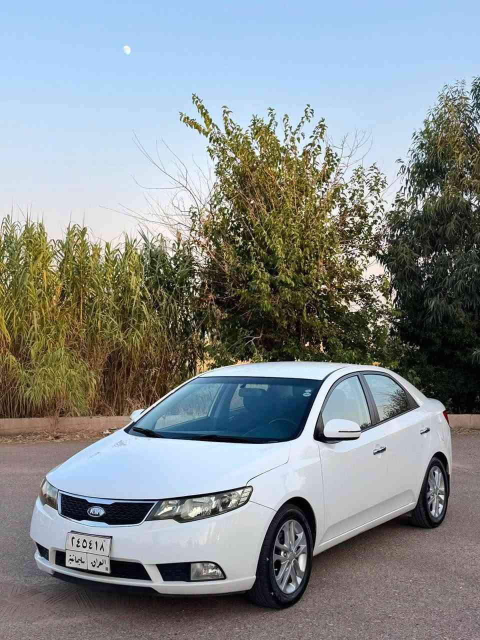 كيا سيراتو ٢٠١٢ بي سبوغ مةكينةو كير بةشةرت جوار تايةي نوي بي مةسرةفة . سةنةوي بةسةر جوة . تةنها نيو دوسةي سةكن سبوغ . نرخي ٩٧ توزيك مةجال
*********** كويسينجاك, أربيل
