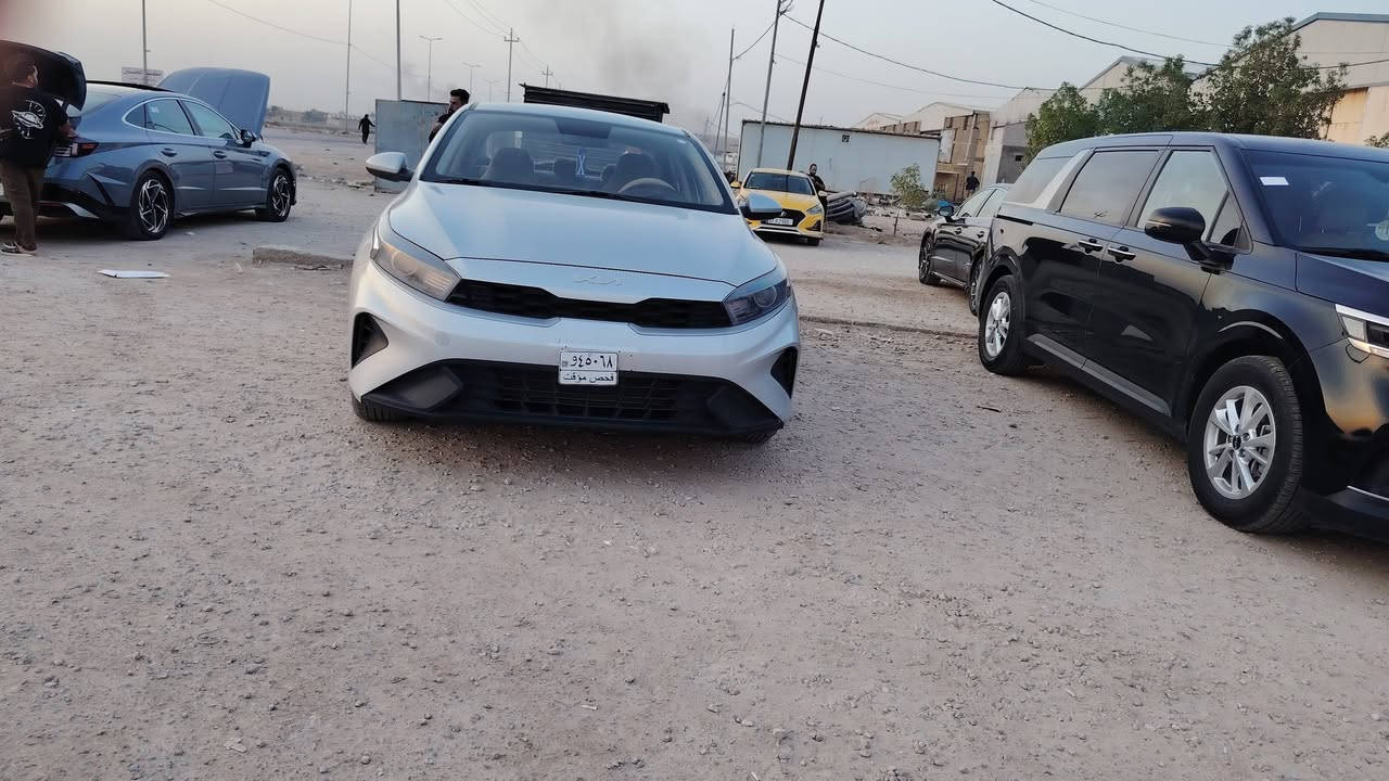 سيراتو رقم شهداء مثنى وكالة عامه خليجي ٢٤ شاشة تحكم حساس خلفي سيارة نظيفه
***********
السعر ١٦٠ او بيها مجال
