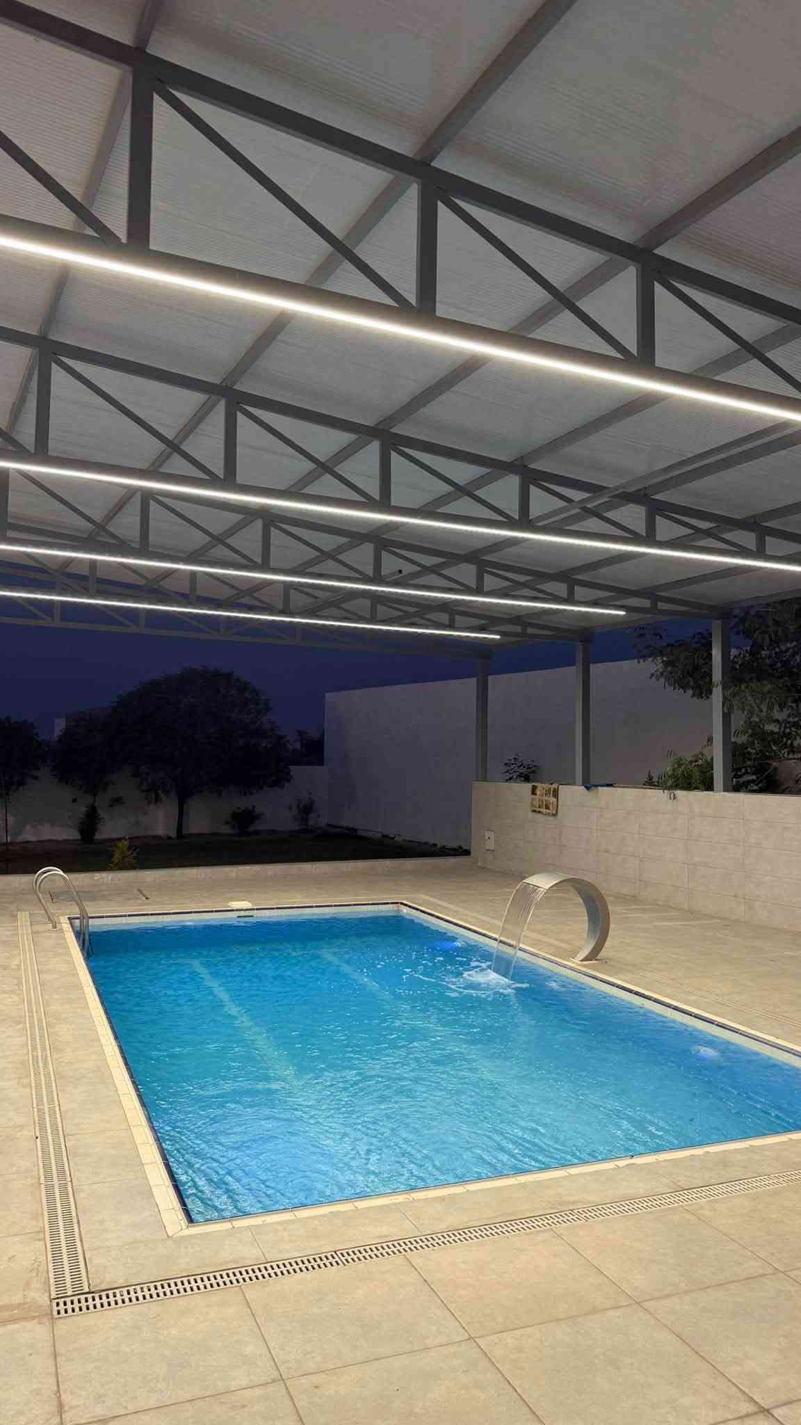 🍃✨ مزرعة فدك الترفيهية ✨🌿
مكانكم المثالي للراحة، الوناسة وقضاء أجمل الأوقات 🤍

🏡 فِلّة مؤثثة وجاهزة من كل النواحي
🌳 أجواء هادئة ومساحات جميلة
🏊‍♂️ مسبح وأجواء ترفيهية
👨‍👩‍👧‍👦 مناسبة للعوائل والجمعة الحلوة

📍 كركوك /حي بدر
📞 للحجز والاستفسار: ***********

مزرعة فدك… لأن أجمل الذكريات تبدأ من هنا ❤
