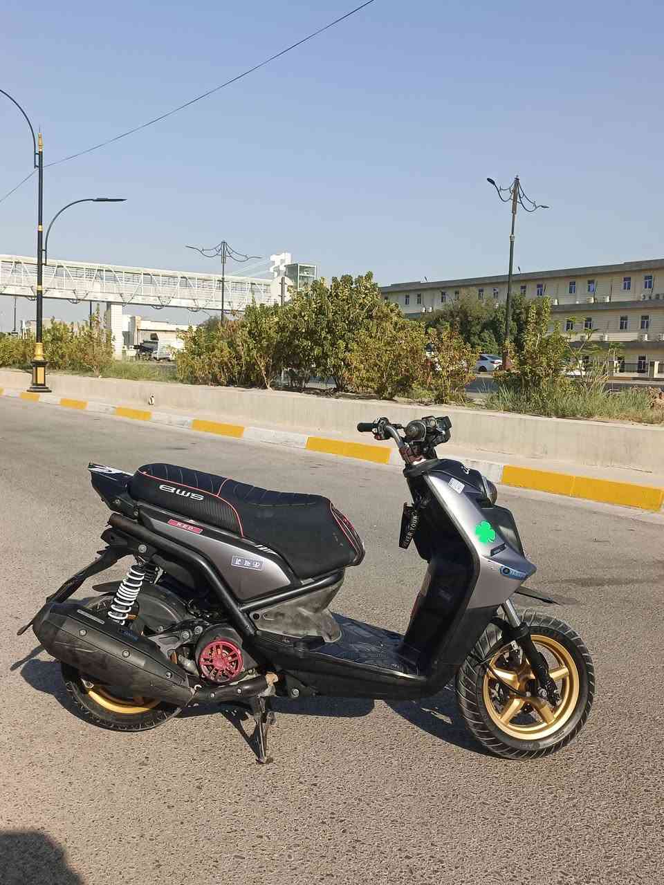 دراجة سكنـس جبلي  موديل 2014 دراجـه كفاله عامـه من التايـر الامامي للخلفـي مزودة بكلايت رياضي وبيها هواي شغلات +سستم دمام  مكينه ممفتوحه بلاد شرط شلعه ومعدل كهـربائيـات  كامله مكملـه دراجه اي ملاحظه ماعليـها خير من الله
الرقم:*********** بي واتس.
المكان:ديالى بعقوبه.
