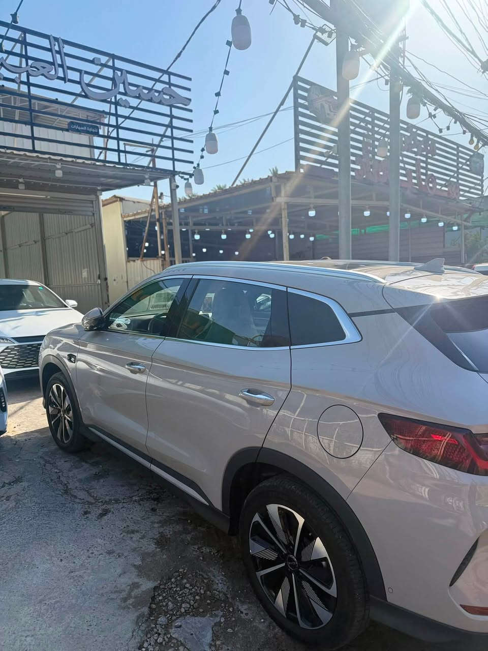 السلام عليكم
سونك بلاص بي واي دي للبيع 
السيارة مكفولة كفالة عامة 
فول مواصفات 
مواصفات البي واي دي معروفة 
فول فول
مكاني بغداد الكاضمية 
الرقم ***********

