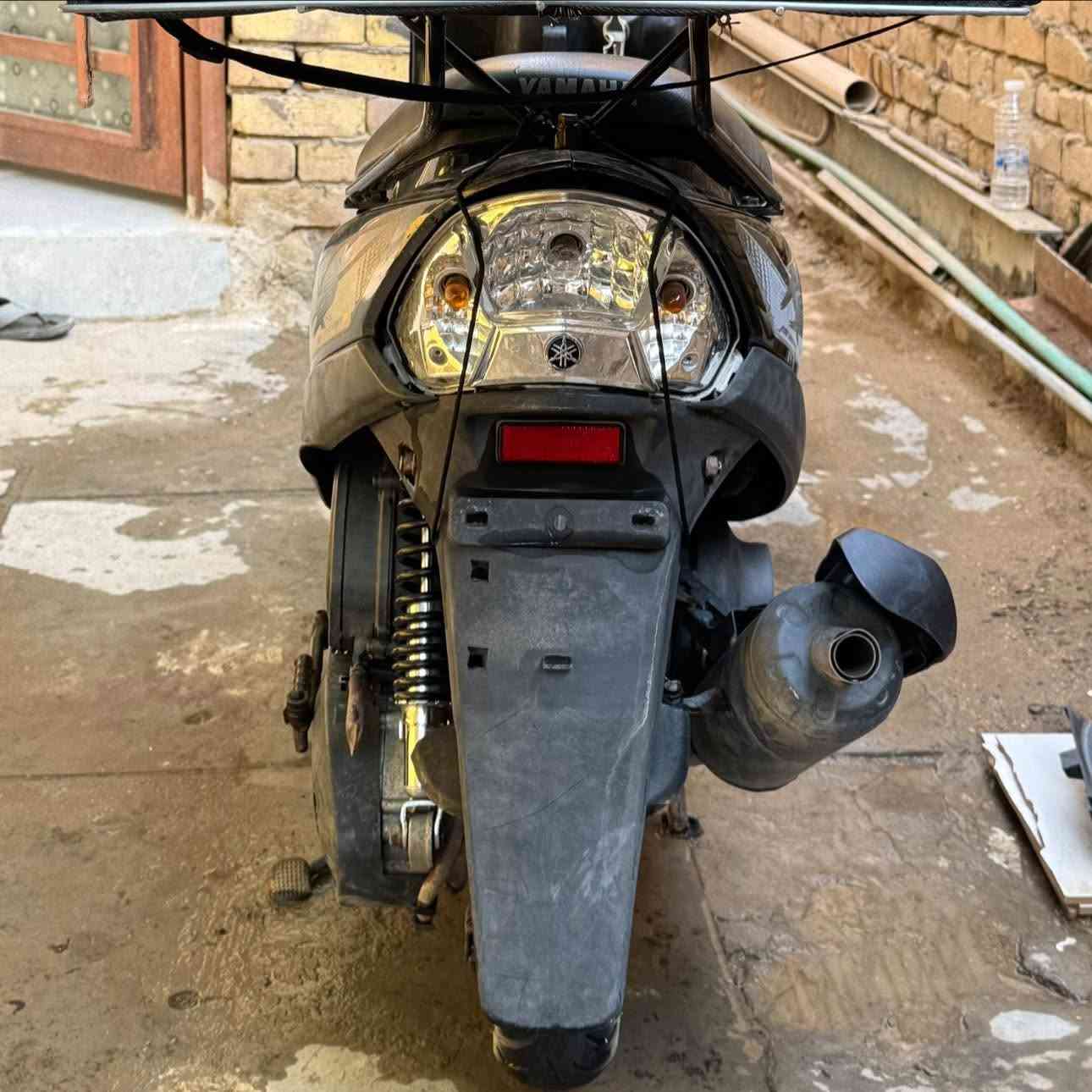 دراجة ماكس عدلة للبيع مكينة ما مفتوحة شرط الفحص نگرة سلف اشاير هندر كلشي شغال دبلات جديدة صالنصة رياضي سوباية الدراجة نقصها دوشمة وغسلة زينة .
السعر 750 الف وبيها مجال بسيط !!
الشراي يتصل ***********
