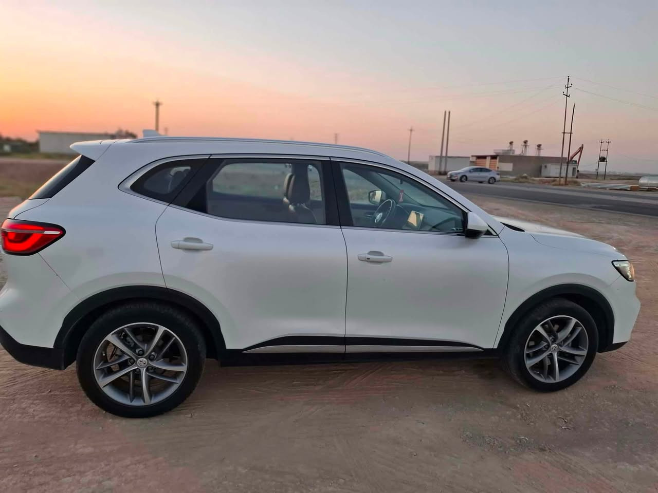 السلام عليكم

Mg / zs

للبيع موديل 2021

السياره بدون صبغ بدون حادث

ماشية 120الف

ما بيها أي نواقص

بسمي تحول مباشر ثاني يوم 

رقم بغداد 

محرك ١٥٠٠ تنفس طبيعي

تحكم ستيرن جهتين

هاند بريك كهربائي

اشاير بالمري

اوتو هولدر

مكان السياره  ديالى كنعان

للاستفسار الاتصال على الرقم

‭***********‬
