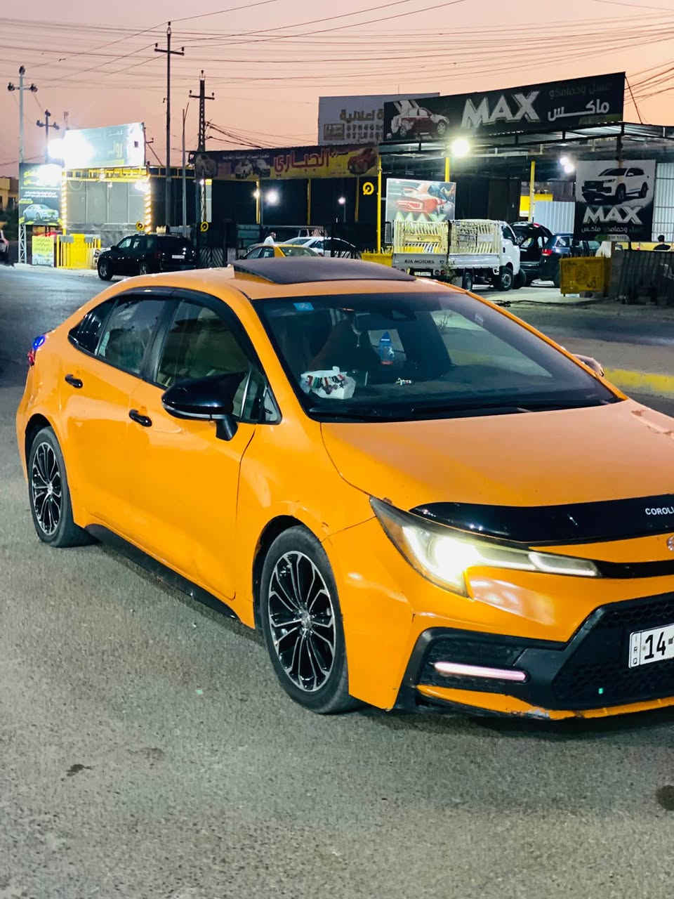 للبيع بـ سعر مناسب 130$وبيها مجال

كورلا موديل محرك 2000 رياضي فوول 4سلندر 

موديل 2020 جديده وضع شركه 

لون مميز مشمشي تغير لون لون بلادي نيلي 

ضرر قطعتين بونيد وجاملغ بدون دواخل 

وبيها البونيد طاير ع جام وشويه بيها يم الجام معجون فقط تكم كله مكفول 

سياره صبغ عام تغير لون 

رقم بصره بسمي سنويه لحد 2030 دفتر بنزين 

بشرط التحويل بسمي 

سياره جاهزه بدون اي عيب كير مكينه صدر تايرات دبلات تبريد ثلج ويه السويج 

مراوس ترهم 

وسعرها جدا مناسب 130$وبيها مجال 

عنواني كركوك تسعين 

*********** كركوك, العراق
