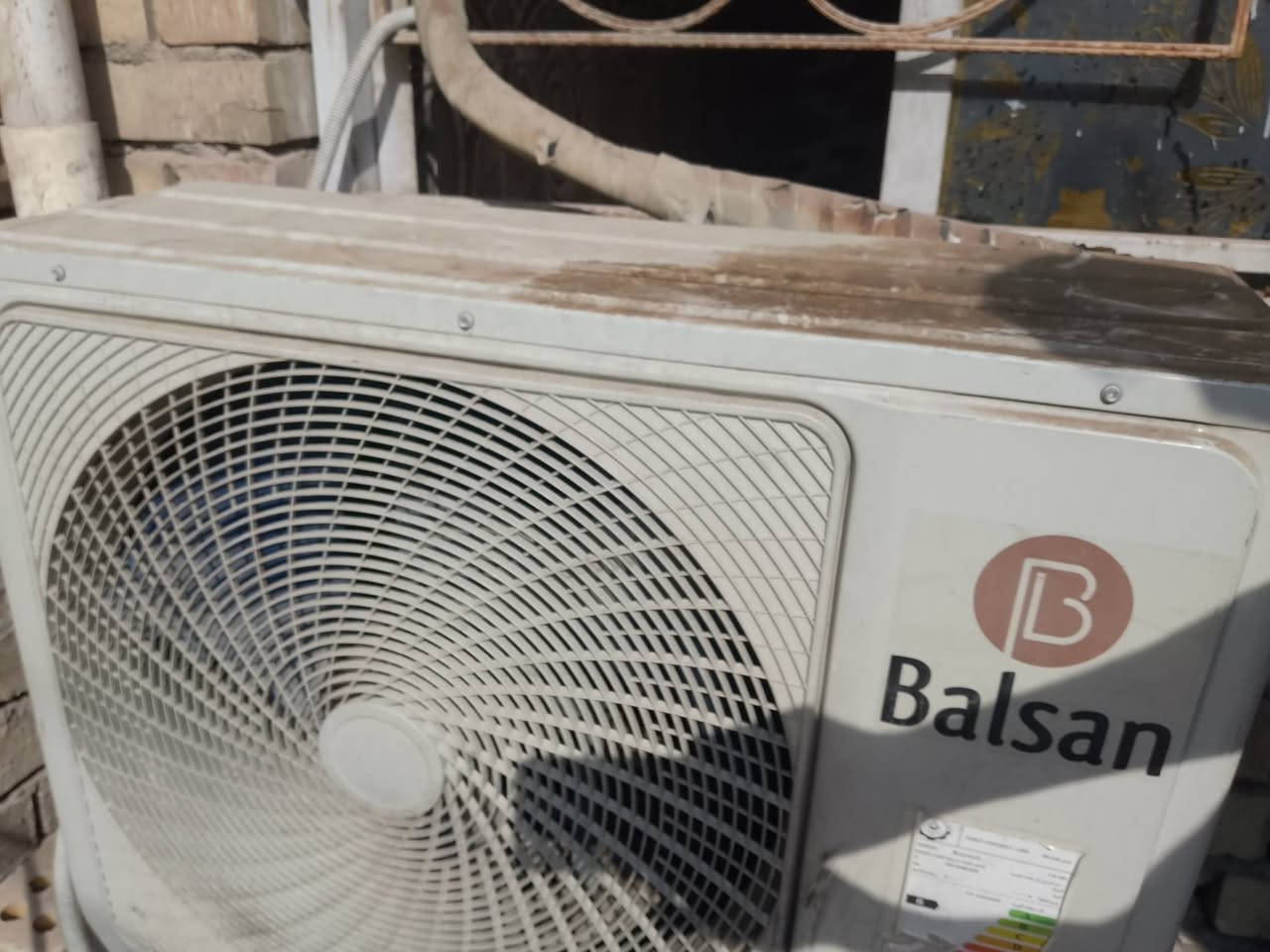 سبليت • مستعمل • ٢ طن