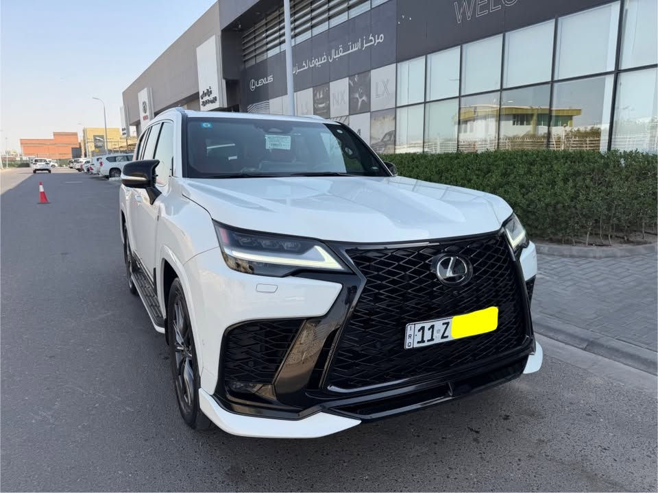 السلام عليكم 
لكزس للبيع 2025 LX700
السعر 14 دفتر وبيها مجال 
سياره كفاله عامه 
رقم بغداد
مكان السيارة البصرة 
السيارة بالضمان
للاستفسار
***********
