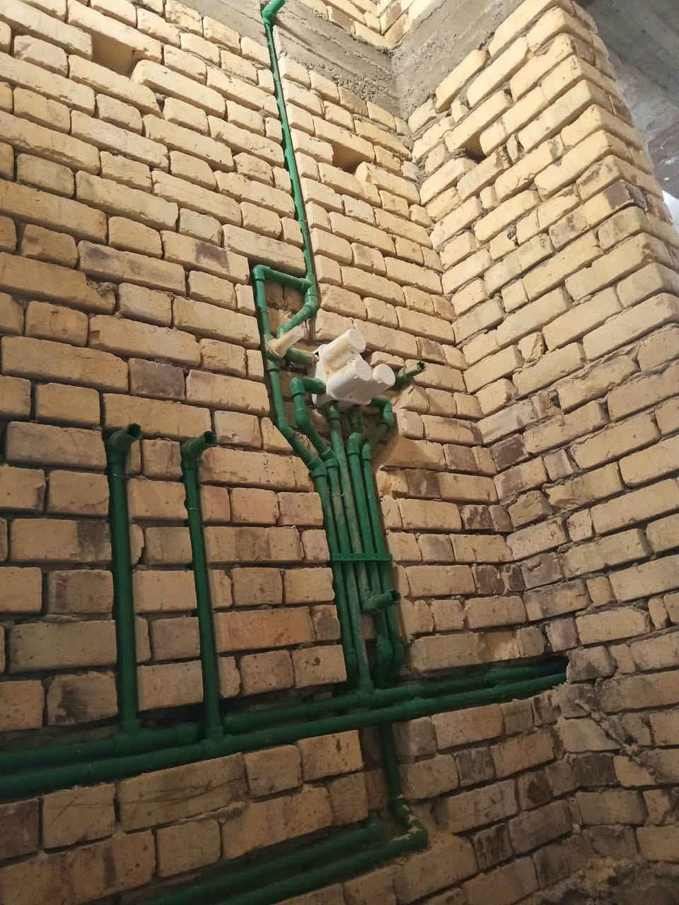 اللهم صلي على محمد وال محمد متوفر كادر لتاسيس الصحيات والمياة الهاتف ***********
