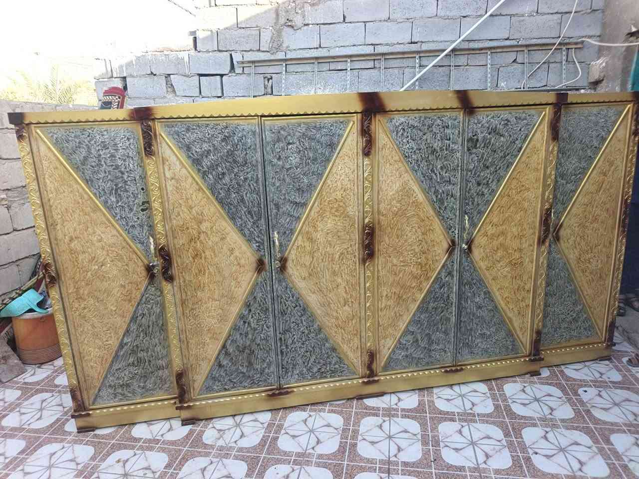 مستعمل وعدن نجارته مكان السماوه حي نفط نعيد الخشب القديمة الحدث الموديلات ***********
