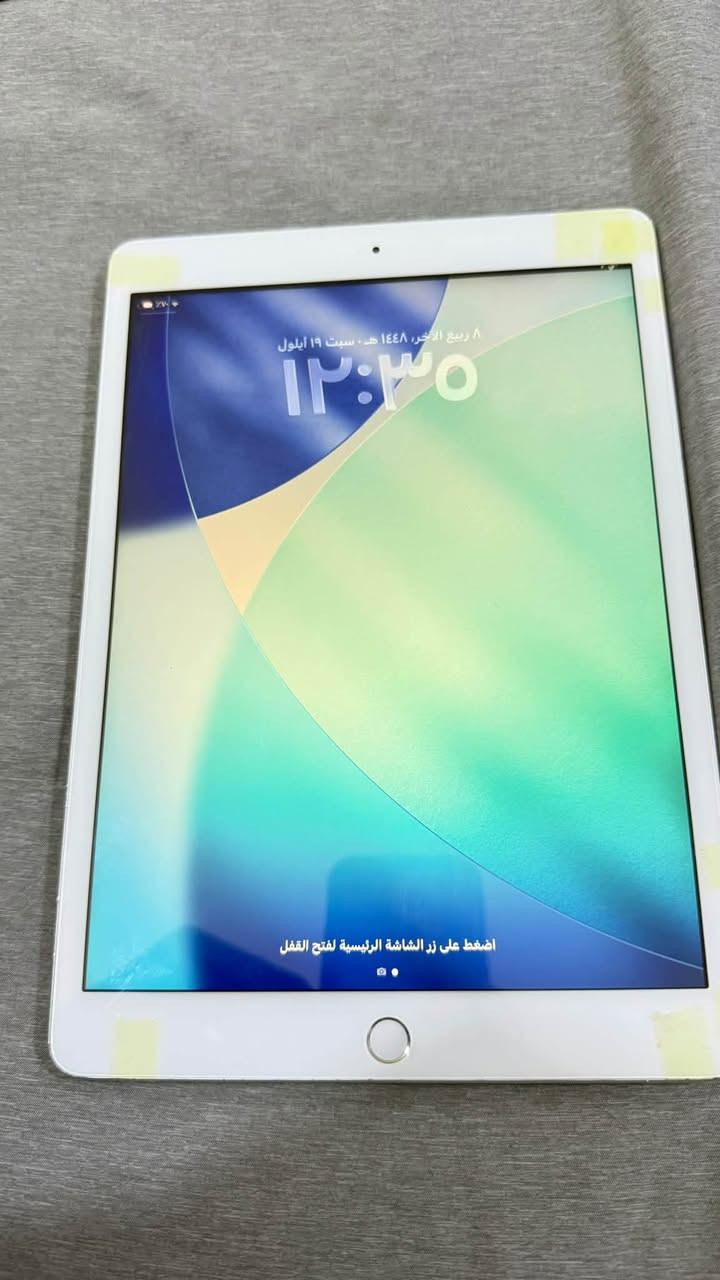 السلام عليكم ايباد 8 مساحه 128 جهاز مبدل تاج فقط والجهاز نموذج M السعر 150 عنواني بغداد للتواصل ***********
