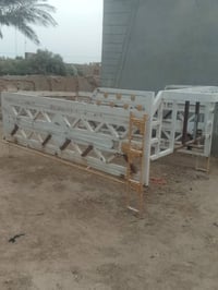 نضيف • يحتاج صبغ • ديوانية