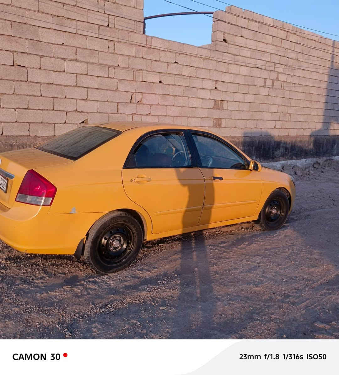 سبكترة موديل 9 كير عادي رقم واسط نكليزي هزة وسنوية جدد مكينة كير تبريد بشرط سعر 60 مراوس يرهم مكان ديالى بعقوبة  متواجد عل فيس ‏‪***********‬‏

