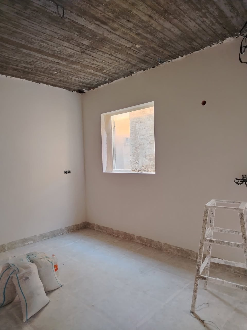 لباخين جص كادر كامل
شغل درجة اولئ ومساطر مع تنظيف البيت مجاني
نشتغل كافة احياء الموصل
للتواصل *********** او مراسلة الصفحة
واذا تريد تجي تشوف الشغل بعينك 🤷‍♂️
