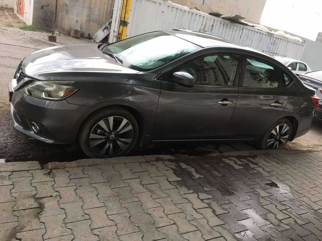 🚗 نيسان سنترا للبيع
🔹 الموديل: 2019
🔹 اللون: رصاصي
🔹كير مكينه صدر امامي وخلفي 
حداديه كامله 100%
تبريد ثلج 
🔹 السيارة جاهزة للفحص والمعاينة
كير مكينه بشرط 

📞 للتواصل: ***********
