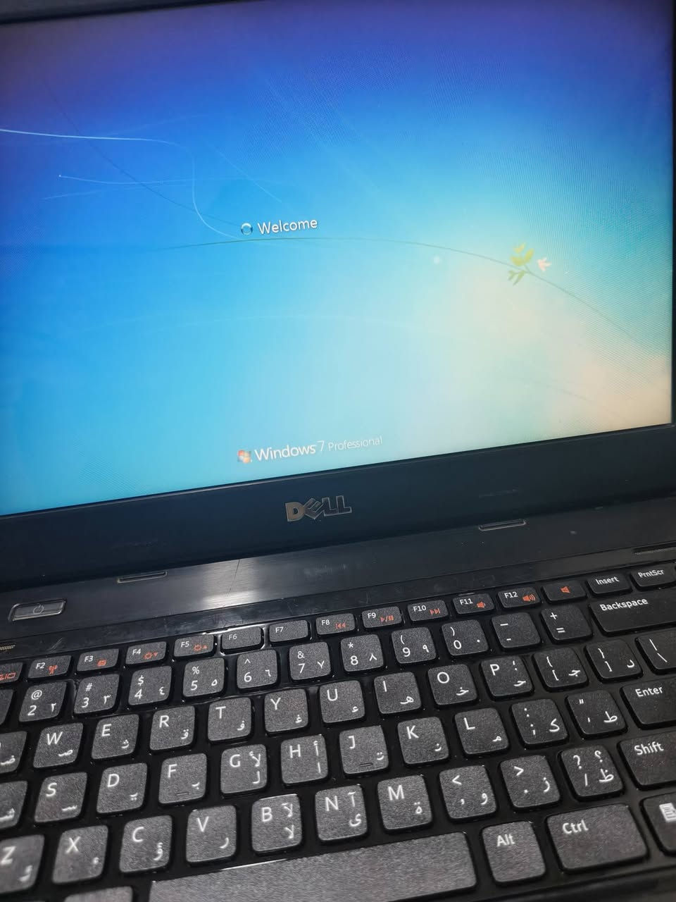 لابتوب للبيع بسعر مناسب
لابتوب شركة DELL

نظافة 90%

*مواصفات

Core i3 جيل الثالث

كرت شاشة مدمج H7500

رام 4gb

تخزين 256gb

شاشة 14 

لابتوب مرتبة كلش وندوز 7

وبرامج ورد واكسل وبور وسكيج اب جاهزة

-تفاصيل اكثر مراسلة خاص

*السعر 100 الف 

للاتصال / ***********
مكاني بغداد الدورة البوعيثة
