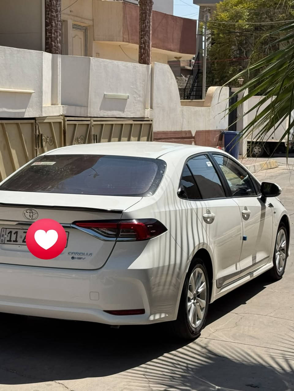كورلا 2025 شكل الخليجي كفالة عامة
شاشة كاربلاي
كامرة خلفية
قطعتين تبريد
كشنات جلد
فتحة سقف
قيادة ذاتية 
وبعد بيها هواي مواصفات فول
رقم بغداد
مكاني كركوك
السعر 161 ورقة مع مجال بسيط
***********
