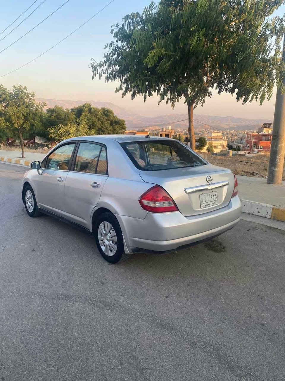 نيسان فيرسا ٢٠٠٧بةناو كردن بةشرت خرامة بةشرت جةمپي خةفيفي هةية حيزام نية بة حيزام دةفرؤشم ژم ***********وةتسئاپ أربيل, العراق
