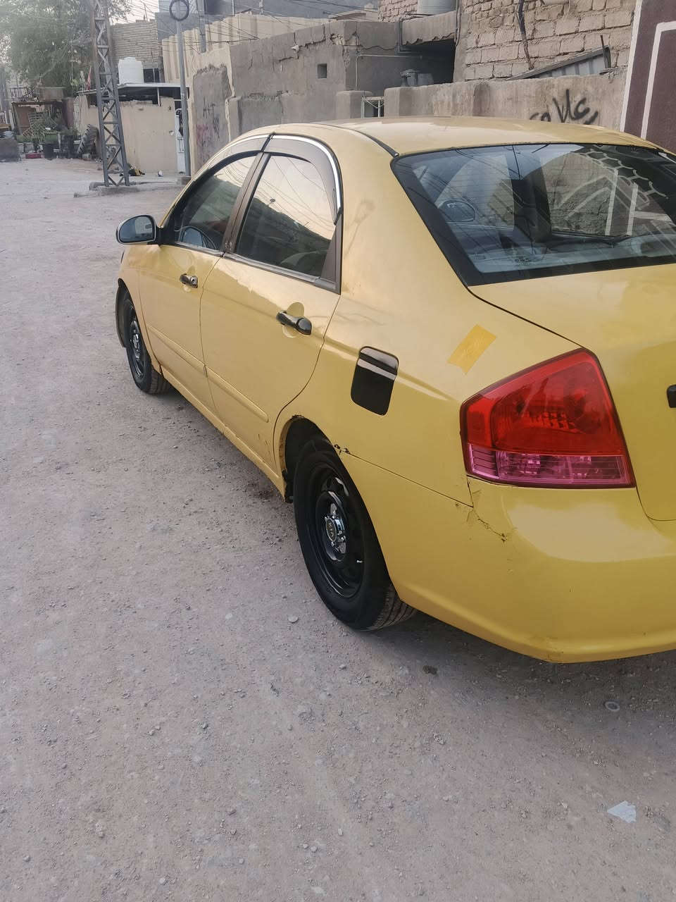 سلام عليكم سبكترا موديل ٩ امريكي حادثه حاملغ وبنيد بدون دواخل سياره كامله وجهازه كير مكينه مكفولت حداديه تخم تاير كله جديد ب ٧٠ وبيه مجال مكاني كربلاء ***********
