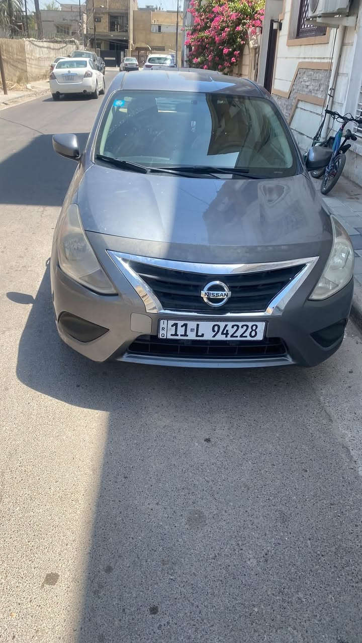 السلام عليكم ڤيرسا امريكي. 2019 بيها بنيد صبغ مع بارد جاملغ خلفي 
ماشيه 135 الف كيلو
مكان بغداد حي جامعه 
سعر 92 $
***********
