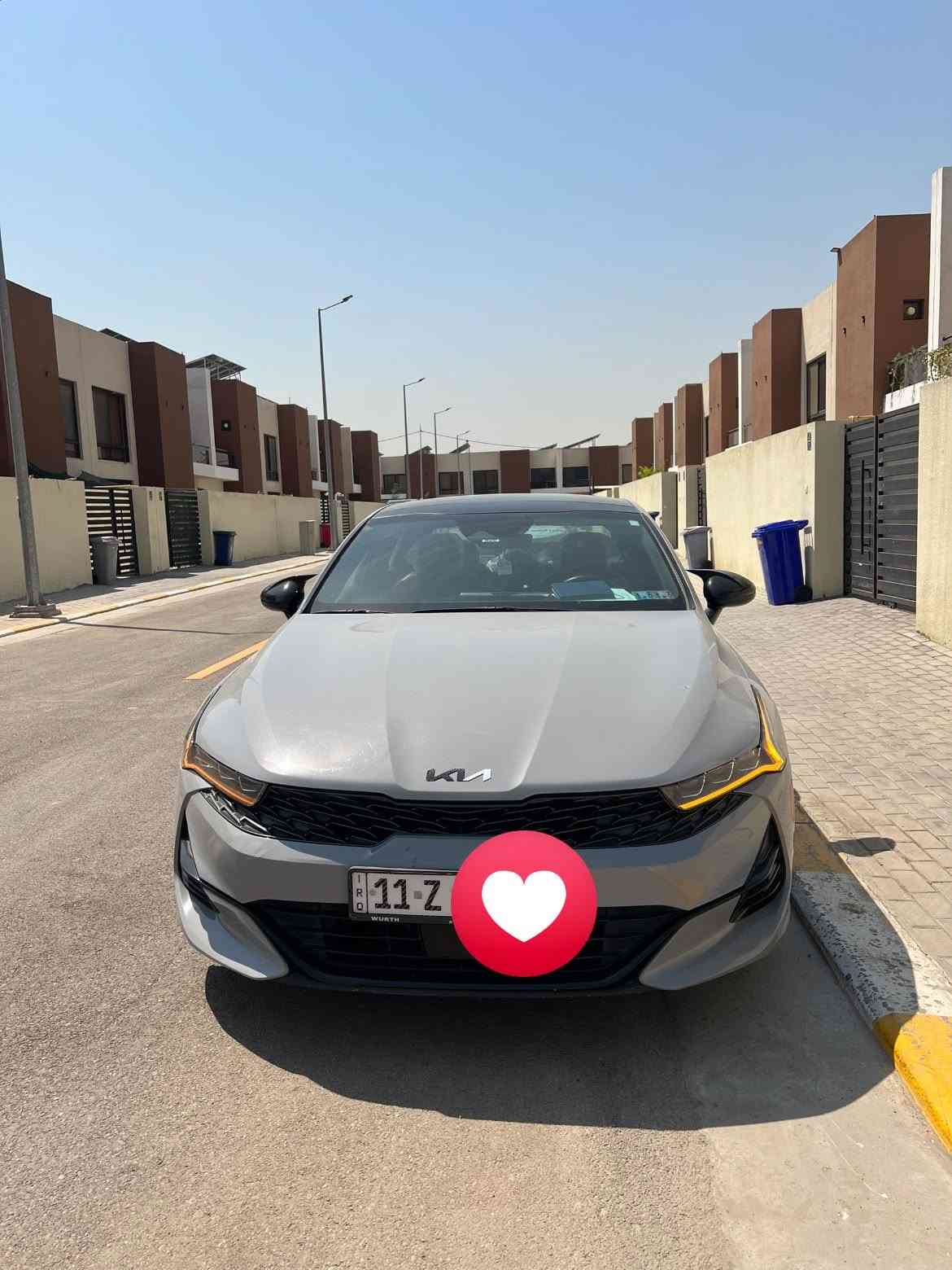 كي فايف موديل 2024 محرك 1600 تيربو 
لون سمنتي داخل احمر سياره ماشيه 84 كيلو 
رقم سياره بغداد حادث قبق جنطه صار بيه بارد بالعراق موضح بالصور مكان سياره بغداد شارع مطار رقمي ***********
