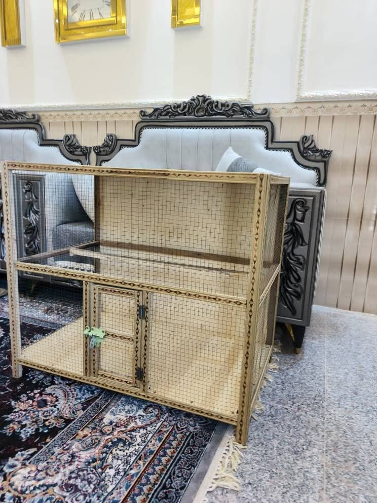 قفص تسكام جديد مامستعل شغل درجة اولى الوجه 80 والارتفاع 90 والنزال 60 يرهم لجميع الطيور سعره 30 الف يابلاش المكان كربلاء الاستفسار *********** يوجد توصيل باجره داخل كربلاء كربلاء, العراق
