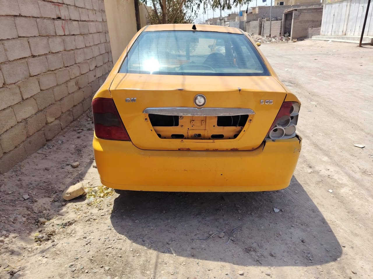 سيكي صيني للبيع جاهزه تخم تاير حداديه كهربائية كله شغله مكينه بيه خيط تبخير  سعرها 8وبيه مجال قليل مكاني ناصريه الفهود هاتف ***********
