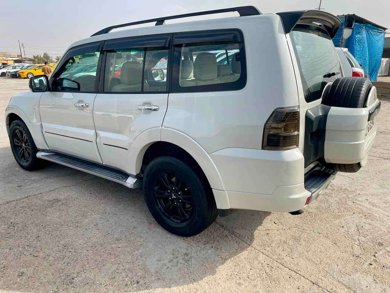 باجيرو موديل ٢٠١٠تاحديص ٢٠٢٠لل جماليه بزبت سبوغ جملغ امامي سيوغ دواخل كوليش خفيف بدون شانسي بدون بدنه سياره بربط مواسفات محرك سته تربيت مركزي سبع راكب داخل رساسي سياره دبل اكسنت سياره مرحك مفترح بيدون عيب بشرط فحس سياره ١٤٣كيلو ماشي حقيقي سياره كليش شرط سنويه جديد بطق بزين موجود تحويل ثاني يوم مكان سياره كه ركوك بنزبط سعر 125 بي مجال 
***********
***********
