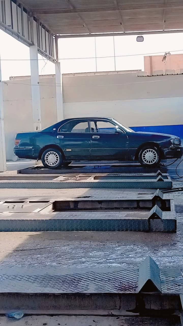 بطه منفصل للبيع 2000 محرك لا يبخر ولا ينقص كير جديد مكفوله من الكصه شاصي مكفول بدون مكان بصره زبير ***********
