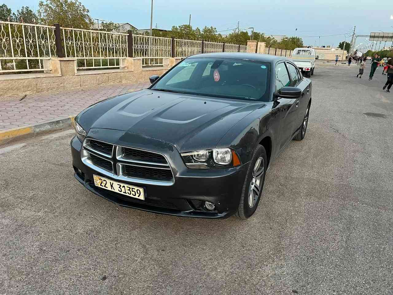 السلام عليكم
جارجر ١٤ كفاله عامة كندي من الصبغ والتبديل والفتح كلين بس بيها ملاحضات بسيطه طخات زغيره موضحه بالسونار 

رقم اربيل تحويل ثاني يوم السيارة جاهزه من كل النواحي مكينة كير حدادية جديده تخم تاير مابيها نقص برغي 

مواصفات عادية 

مكينة ٣٦٠٠ ستة سلندر 

السعر ب ١٥٠ وبيها مجال ان شاء الله 

عنواني واسط الكوت  

‭***********‬
