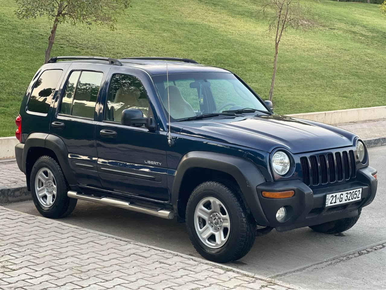 Jeep Liberty 2004

سعری ٦٩ گەڵاو معامەلە 
مواسەفات 
دەبڵ ئەکسل 
ناو زەرد
جام کارەبا
تەحدید سورعە
شاشە ئایپاد
٤ تایەی لۆکی جەبەلی لەژێرایە 
٢٤٠ هەزار ڕۆی شتوەیە 

٣پارچەی بۆیاخە بێ ناوگرتن 

گێڕوو مەکینە وئەکسل بەشەرت

سەیارەکە لە سلێمانیە 

ژمارەی موبایل *********** السليمانية, العراق
