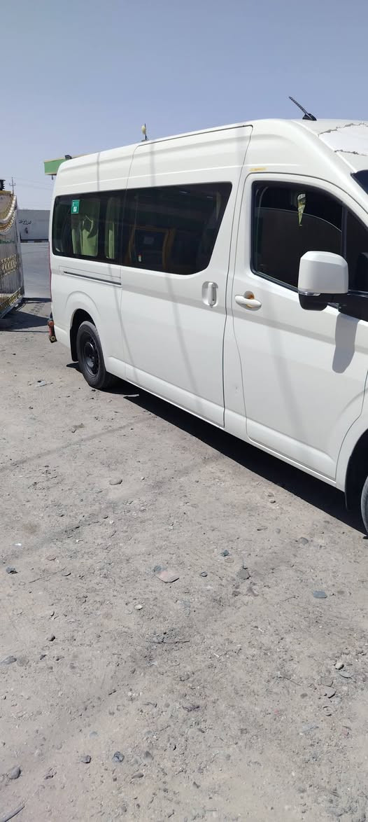 هايس موديل 23 فول اوتماتيك بنزين مكفوله كفاله عامه ماعدا رصعات كلش بسيطه ماشيه ١٩٠ المكان بصره *********** السعر ٣٩٠ بيها مجال قليل
