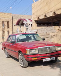 سوبر كراون 1982  السيارة مصبوغة حزام فقط مكفول من الضربة والمعجون منظو...