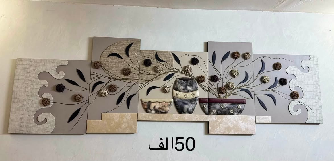 السلام عليكم عندي غراض للبيع
فاترينه زاويه 
فاترينه 
لوحه جلد 
لوحه مناضر طبيعيه 
حب فخار 
الأسعار موضحه في الصور
العنوان بغداد حي الرئاسه مال العبيدي 
الرقم واتساب ***********
