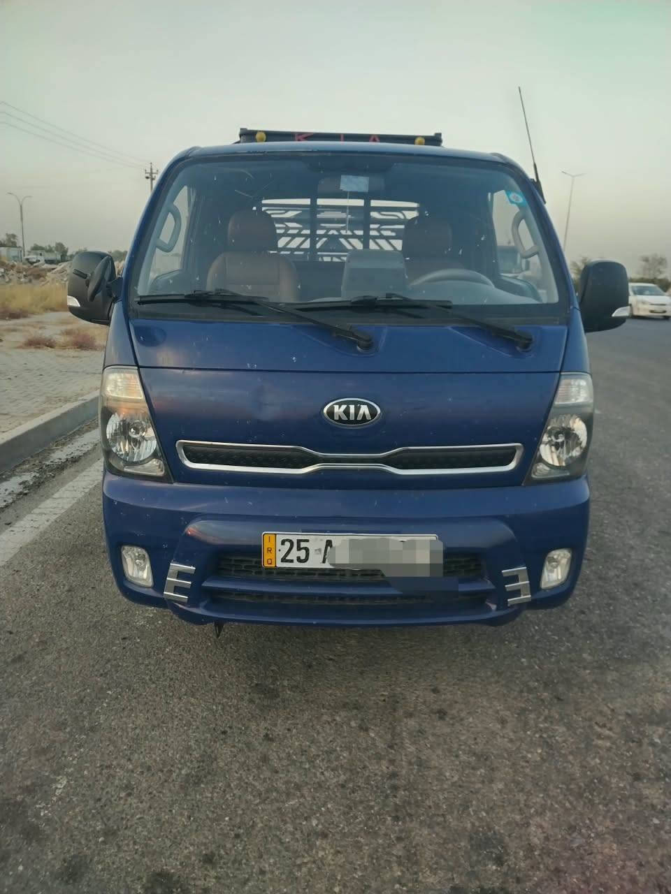 كيا حمل موديل 19  محرك 3000 رقم كركوك شاصي صبغ محرك تبريد شرط سنويه لل 31 السعر 120 التصال ***********

