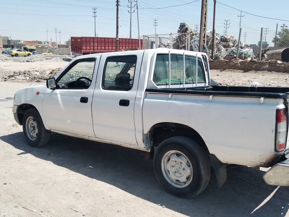 نيسان بدون***********
