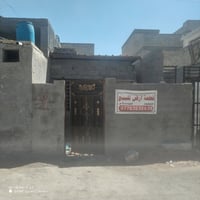 قطعة ارض للبيع المساحة 75 متر الواجهه 4 الا ربع والنزال 20 وبيها بناء ...