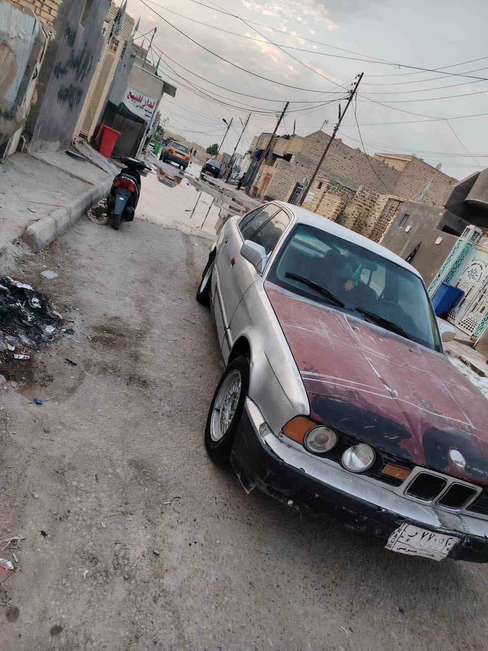 بي هم ٥٢٠ سياره كهربائي شغاله كير ومحرك جدد تبريد شغال شنوه نافذه  سعر ٢٢ ورقه مكان السياره ميسان وتصل ***********
