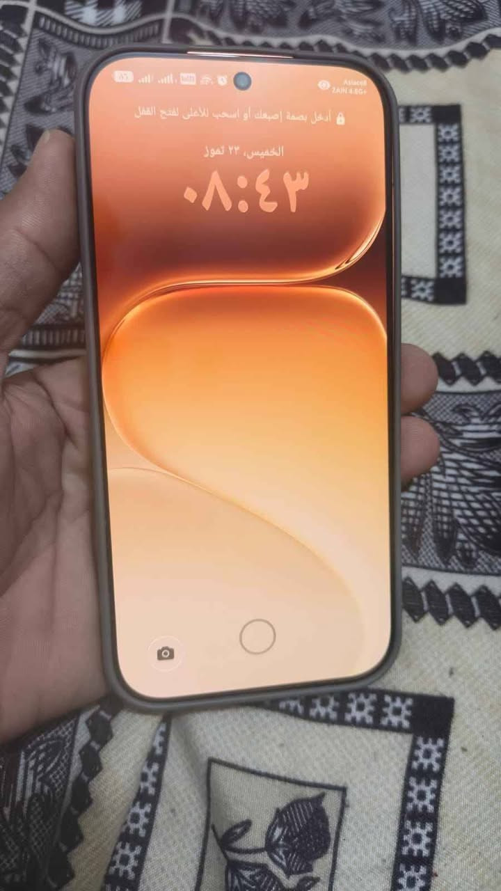 المواصفات التقنية الكاملة لهونر 600الشاشة: نوع AMOLED بحجم 6.57 إنش، دقة (2728 × 1264)، ومعدل تحديث 120Hz، وساطع يصل إلى 8000 شمعة.المعالج: كوالكوم Snapdragon 7 Gen 4.الذاكرة العشوائية (RAM): 12 جيجابايت.سعة التخزين: 256 جيجابايت.الكاميرا الخلفية: رئيسية بدقة 200MP مع مثبت بصري OIS، وكاميرا واسعة (Ultra Wide) بدقة 12MP.الكاميرا الأمامية: بدقة 50MP.البطارية: بسعة 7000mAh تدعم الشحن السريع بقوة 80W والشحن العكسي 27W.نظام التشغيل: أندرويد مع واجهة MagicOS.المميزات الإضافية: بصمة مدمجة تحت الشاشة، سماعات ستيريو مزدوجة، دعم تقنية NFC، ومنفذ ريموت (Infrared).

مراوس حسب القناعه أو z fold أو galaxy s

راسلني واتساب *********** بغداد, العراق
