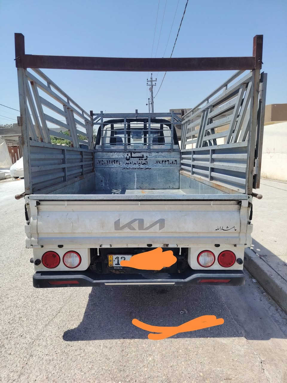 السلام عليكم سياره كيا حمل موديل ٢٠٢٥ السعر ٢١٧ ماشيا ٦٨ حصه كاز شرط وضع شركه فحل اتصال***********
