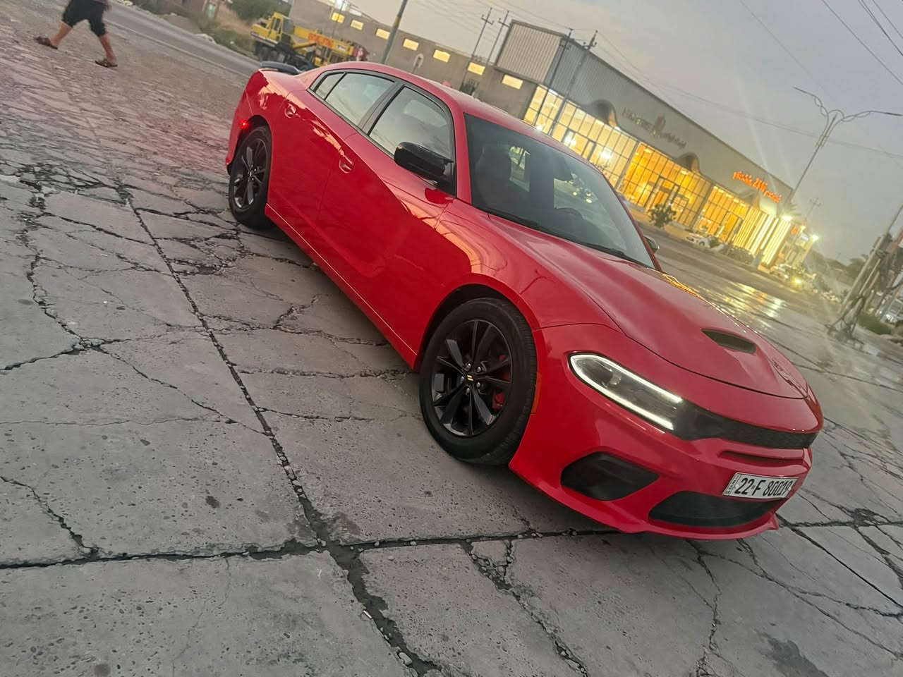 جارجر SXT • V6 • 100 الف ميل