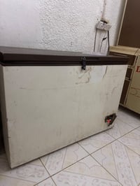 مجمدة • كنتور ١٠٠ • للبيع