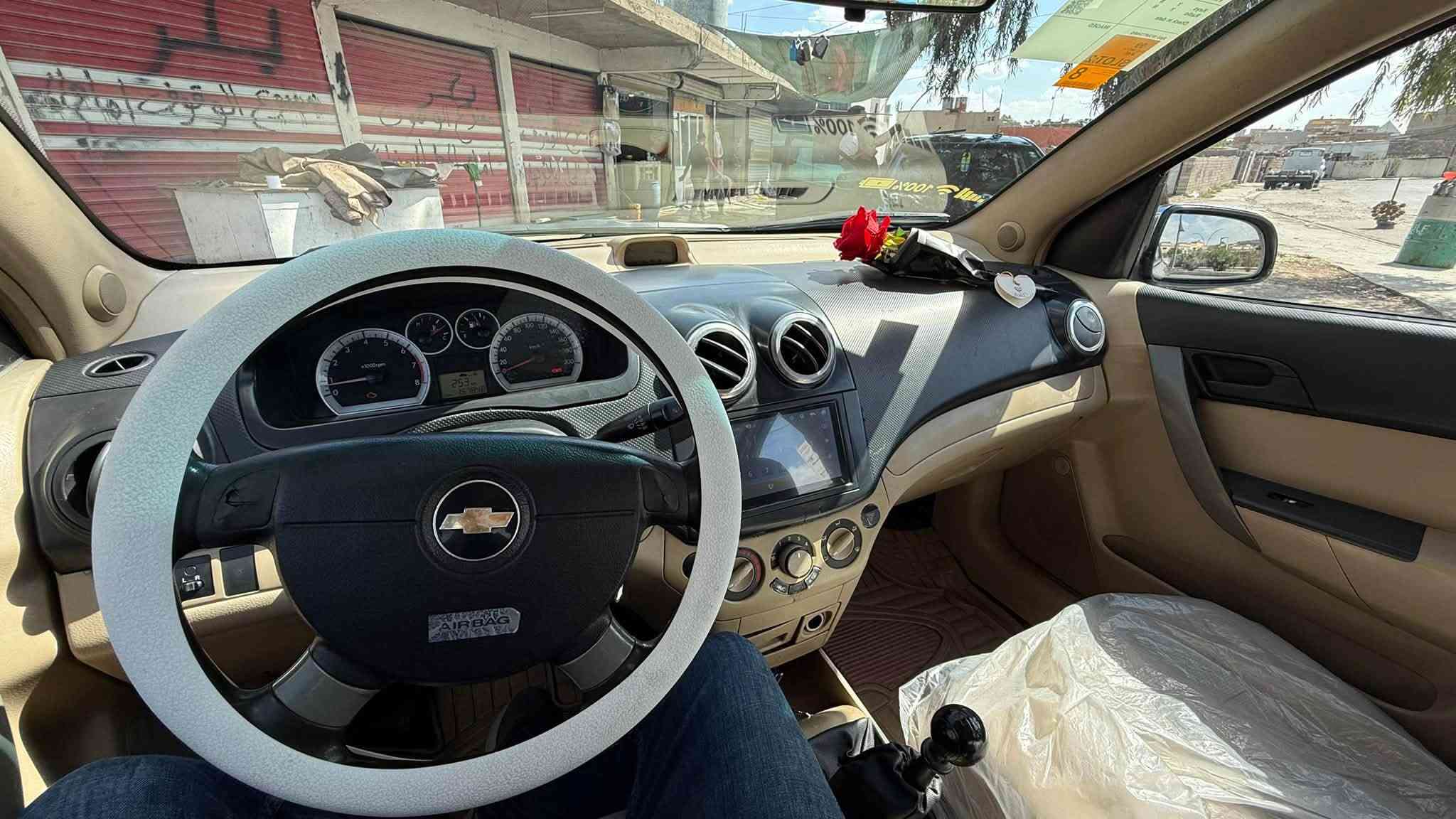 أفيو خليجي
بدون صبغ 
جامات كهرب 
مري كهرب 
تبريد ثلج 
كير ومحرك شرط 
كوبون بانزين سنويه جديد شرط التحويل 
الهزه جديده السياره جاهزه من كلشي تايرات بطاريه كلو جديد 
السعر 63 
للاستفسار 
***********
