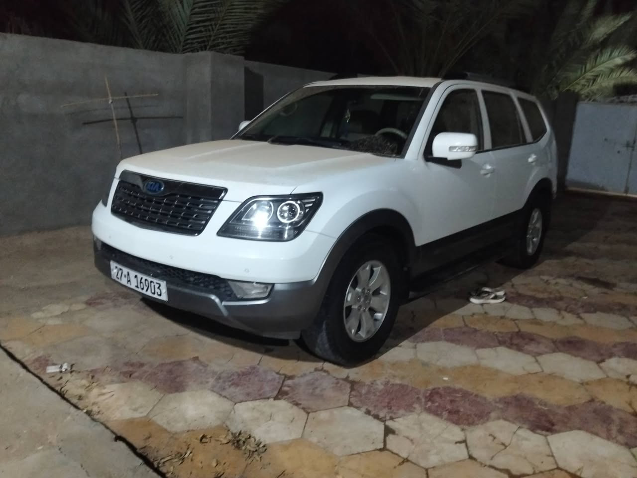 للبيع كيا موهافي رقم ذي قار موديل 16 كفاله عامه المواصفات معروفه مالاتهه  السعر 180 او بيها مجال الرقم للتواصل ***********
