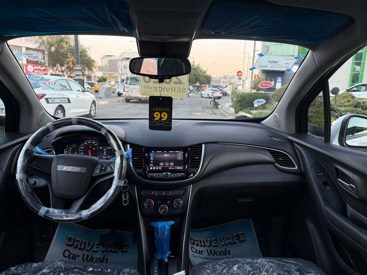 شوفليت— تراكس - موديل 2020
سنويه جديد • راقم كوله جديد لحد 2030-

لا صرف ولا بخار

وصفات - تحكم استيرن- -تلزحق-

جامات اوتو • •

صندوق بصمه

- كير اتو -

بسجل - بلتوث- اوكس ٢) VIP سماعات (

تحكم ولايتات عدسه بلدي 

3 -- تغليف ارضي مشمع

4 تايرات - * جديد لوك — صدر دبلات جديد

كهربايات كوله شغال سياره احلى من صوره سياره- بي 2قطعه صبغ بدون ايربك سعر (95) مكان سياره عنوان كركوك رقم (***********)
