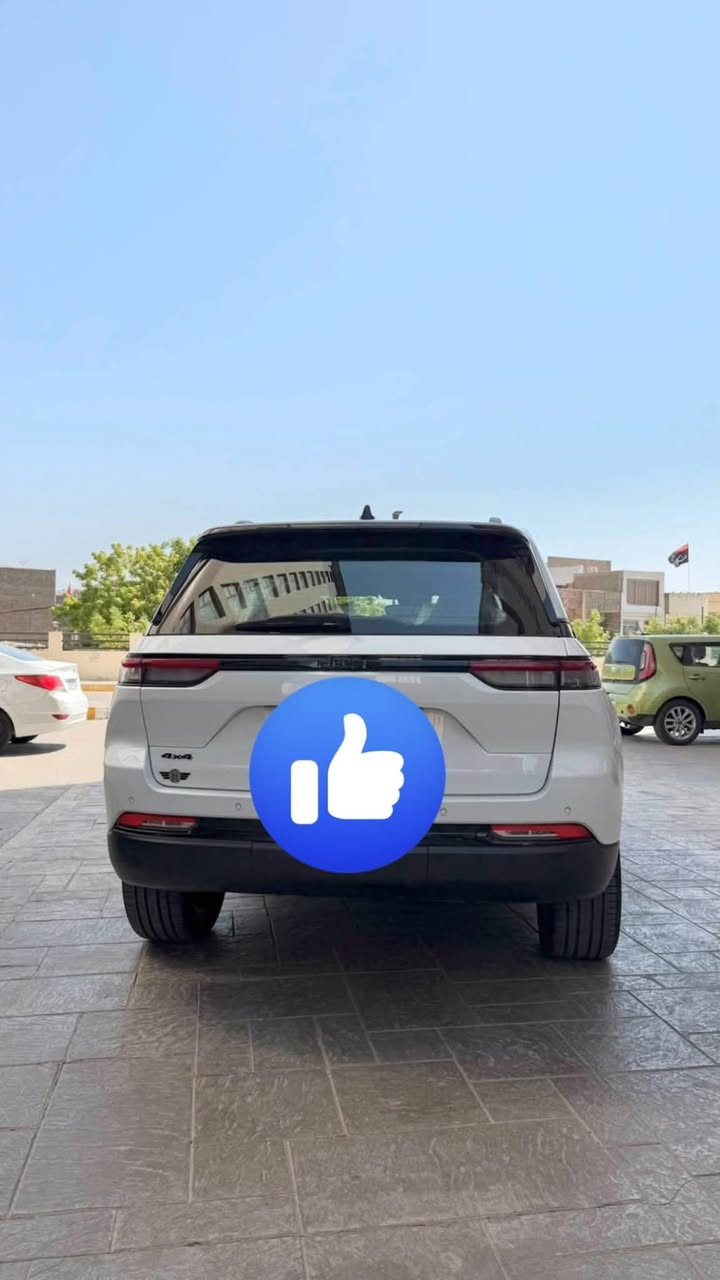 جيب كراند شيروكي التيتيود 2024
الممشا 9000m
كفاله عامة وكالة هارلم مغلفة 
***********

نص مكتوب في الصور:
- Jeep