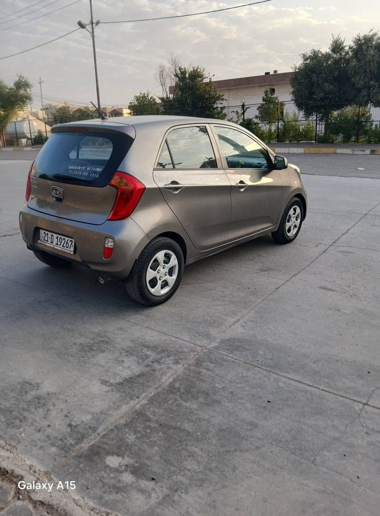 <<  كيابيكانتو >>    KIA شكل جديد نفخ 
ابودمار..موديل سيارة [[ 2012 ]] والسيارة كلين بدون صبغ شرط...وماشية قليل السيارة (( 97 )) الف كيلومتر حقيقي.
-أتصال علرقم//***********
-مكان سيارة كركوك.
-سعر السيارة (( 82 )) ورقة..وبي مجال.
- المنشأة السيارة صناعة كوري. 
 -رقم سليمانية دولي رقم جديد وهزة جديد وفحص مروري براد جديد وسنوية جديد يعني بتحويل ماتحتاج السيارة فقط تأخذ سنوية لتحويل شرط التحويل.
-لون السيارة مميز (( رصاصي علجكليتي ))
-مواصفات السيارة وارد خليجي..كير أوتوماتيك.. مكينة اربعة سلندر المرغوب مامفتوح...نظام أيكو أقتصادي...تبريدثلج..وتدفئة..سويج جداحة حساس قفل مركزي سنتر لوك...داخل سيارة مطعم برونزي علرصاصي...ويل عادي كبات علامة كباتن
 بلاد شركة حجم أطارات14 ...مانع ضباب..جامات أمامي كهرباء....ستوب لايت...يو بي أس...بلاجكتور...سيارة داخل الغرفة بية مكان وضع النظارة...بية مواصفات أيرباك...جنح علصندوق بلادي...أسبير جوكر علشركة...صندوق بصمة بلاد...كشنات داخل غرفة السيارة مغلف بفروة خام...السيارة بدون مصروف جاهزة* كركوك, العراق
