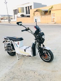 ماطور شحن • بطاريات منفخه • ١٠ ونص